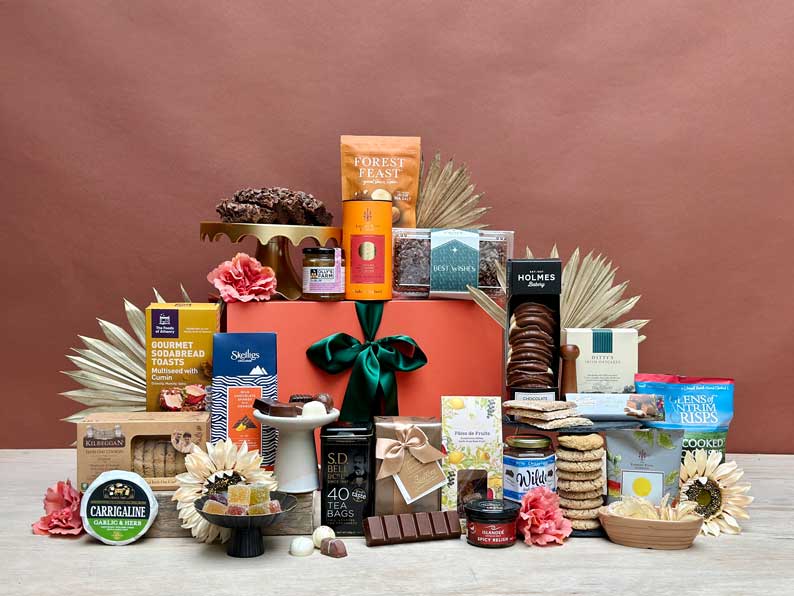 Emerald Indulgence Irish Hamper 