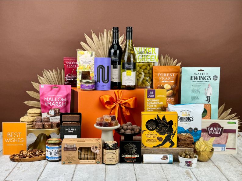 Great Taste Award Mixed Titanium Hamper Gift Hamper